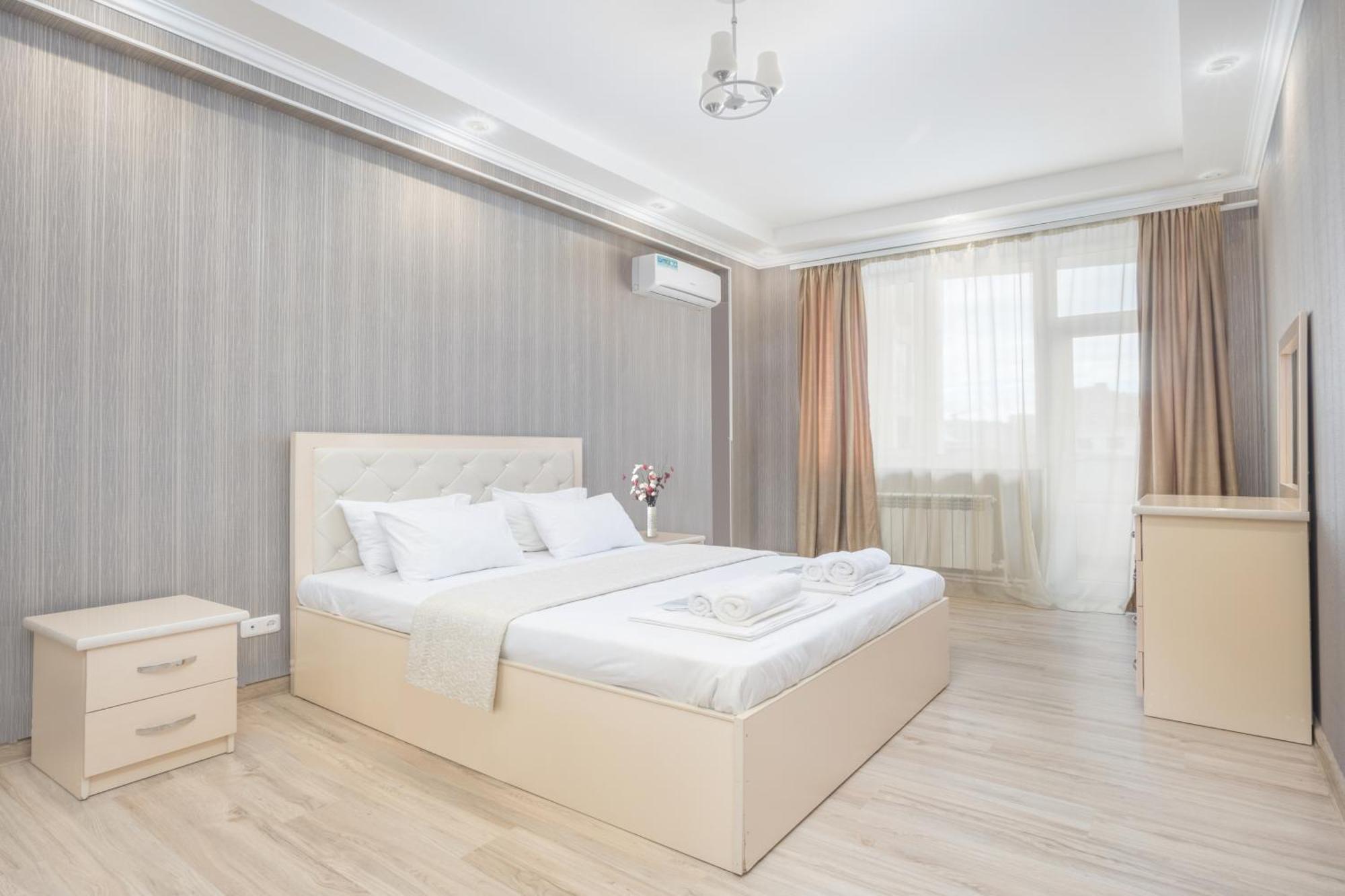 2 Bedrooms 2 Bathrooms Large And Lux Apartment Best Location Ереван Екстериор снимка